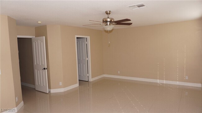 Building Photo - 3514 White Diamond Dr