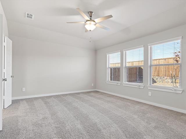 Building Photo - 643 Medinah Rd