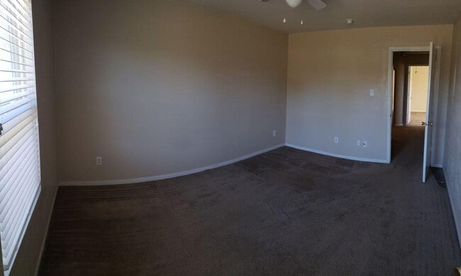 Building Photo - 15810 Sheldon Ridge Way