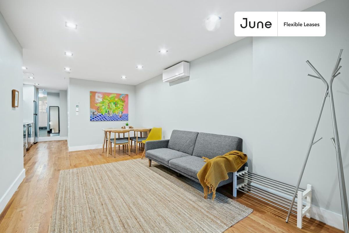 Building Photo - Cozy Private ROOM in Bedford-Stuyvesant