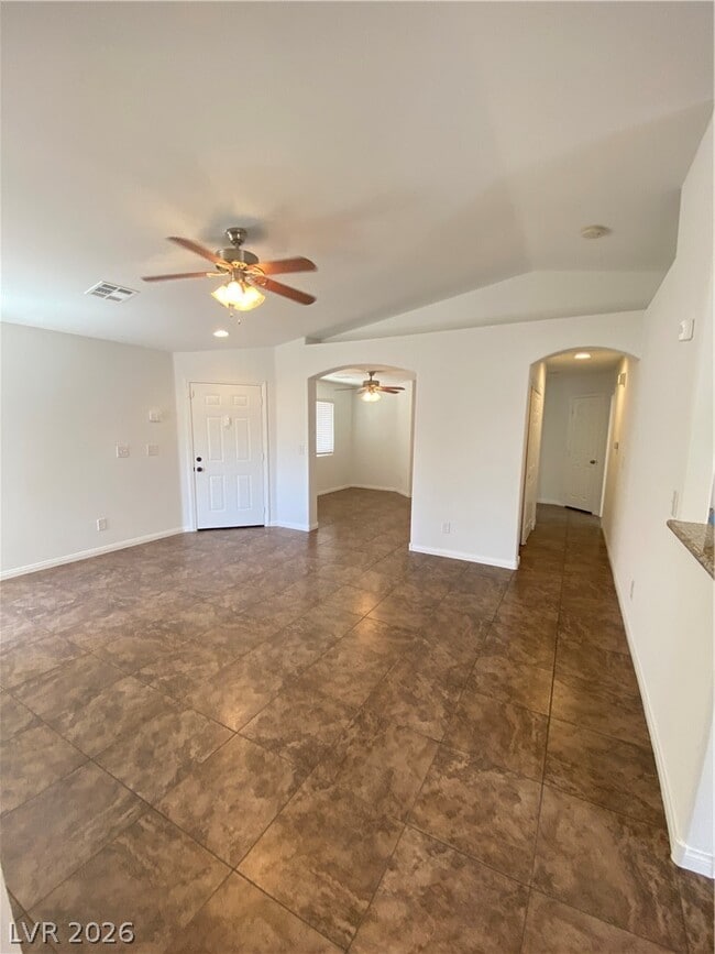 Building Photo - 2311 Silver Crew Pass