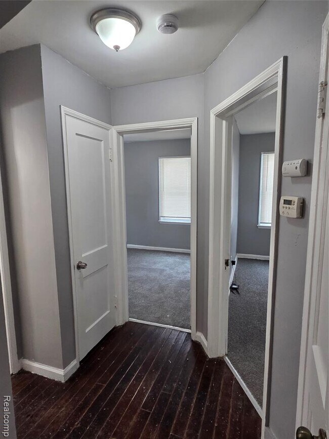 Building Photo - 12920 Payton St