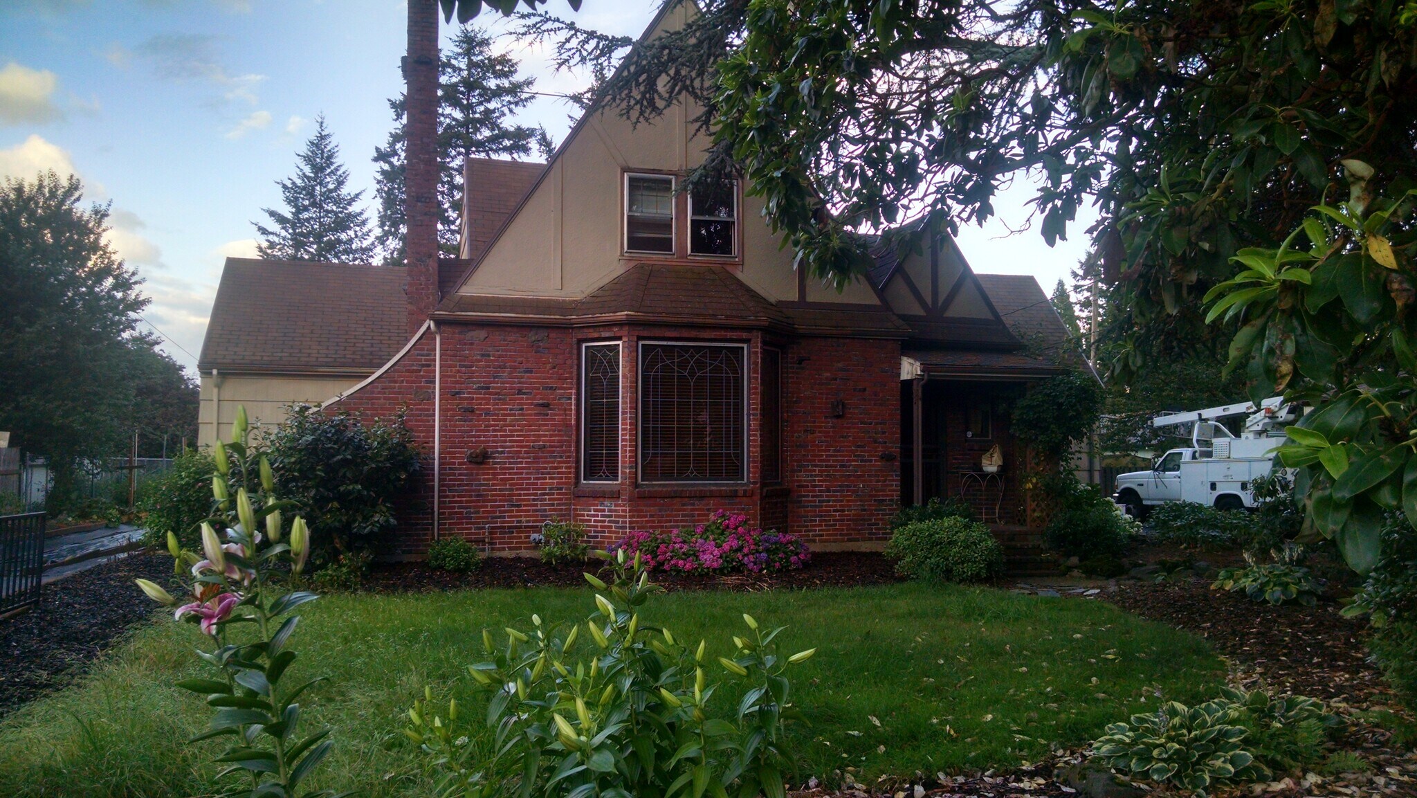 Building Photo - 1924 SE 139th Ave