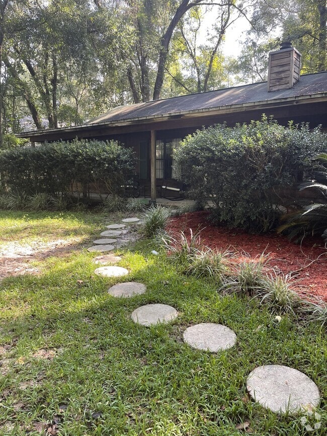 Building Photo - 1784 Folkstone Rd