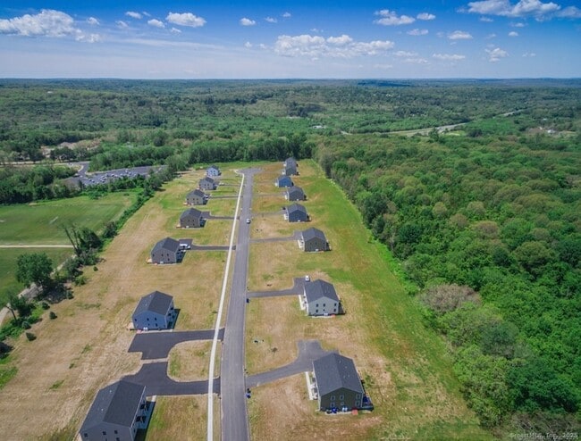 Building Photo - 13 Nature Ave