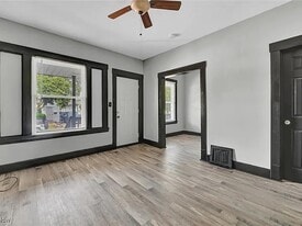 Building Photo - 3620 E 63rd St