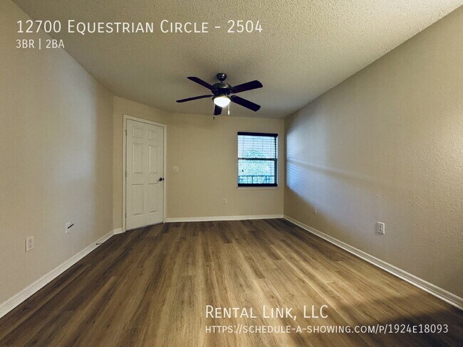 Building Photo - 12700 Equestrian Cir