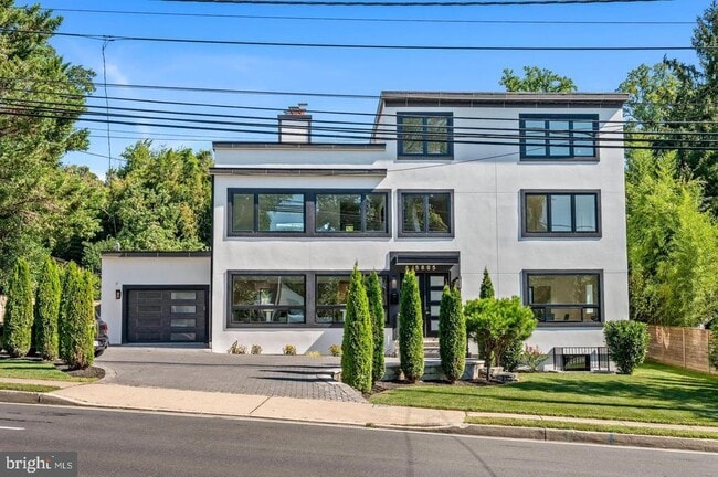 Building Photo - 5805 Massachusetts Ave