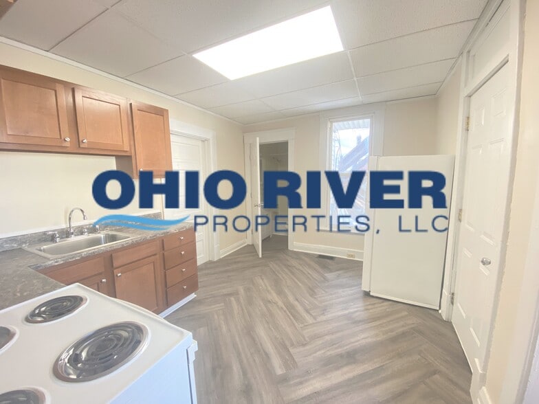 Building Photo - 1017 S Zane Hwy