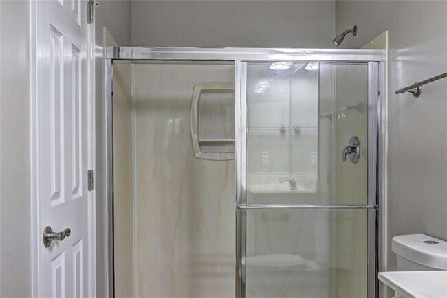 Building Photo - 490 Grand Teton Cir