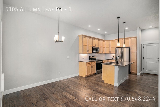 Building Photo - 5105 Autumn Leaf Dr