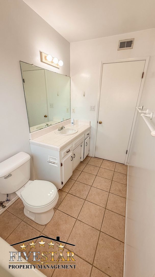 Building Photo - House for Rent on 2446 Hasti Acres Drive