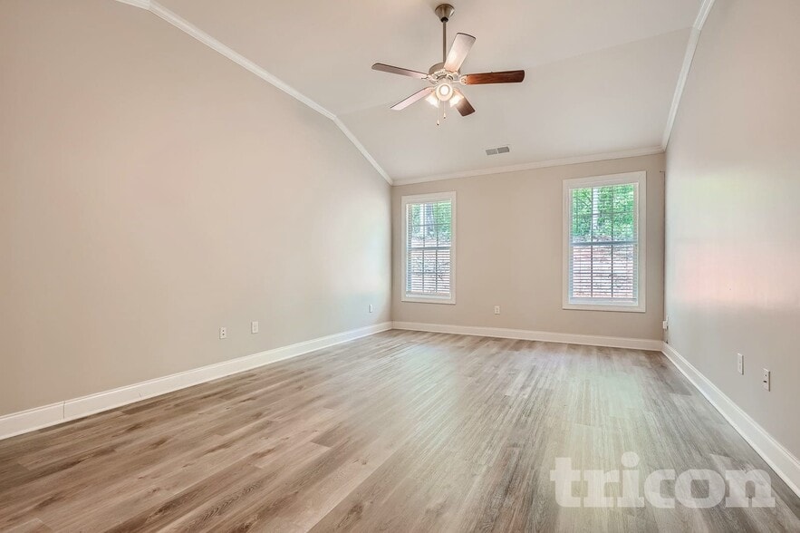 Building Photo - 2615 Morgan Park Dr SW