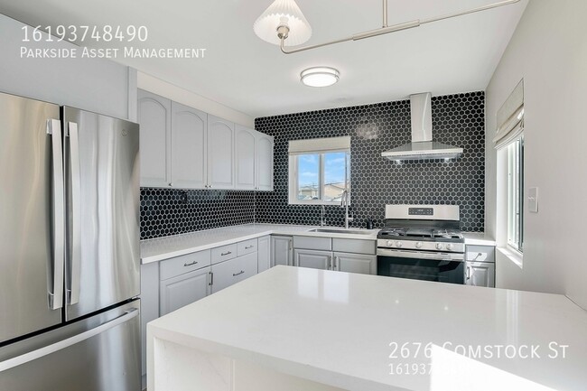 Building Photo - 2676 Comstock St