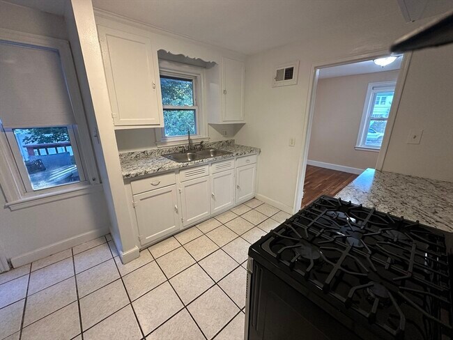 Building Photo - 3 Arborcrest Terrace