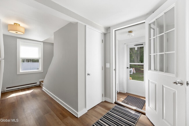 Building Photo - 56 Van Buren St