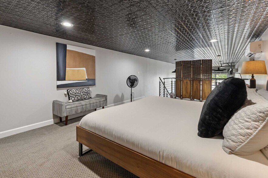 Building Photo - 7180 W 38th Ave