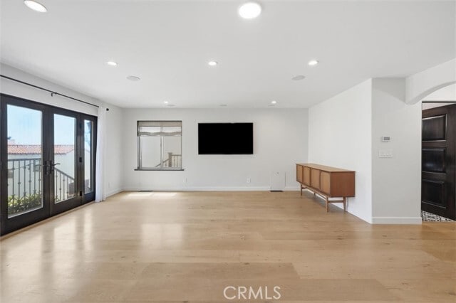 Building Photo - 221 24th St