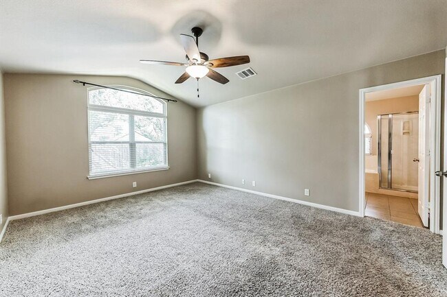 Building Photo - Great 4 bedroom in Cedar Park