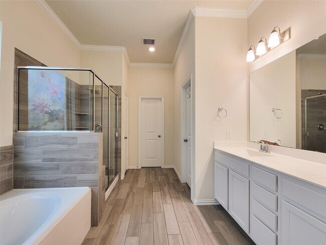 Building Photo - 28638 Monarch Cliffs Dr