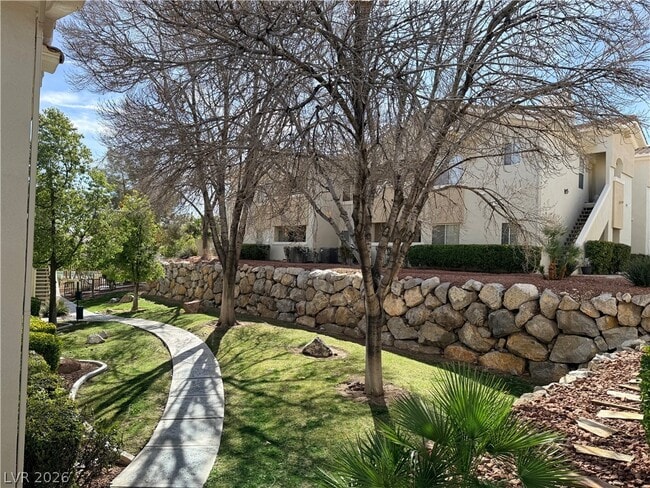 Building Photo - 1500 Cardinal Peak Ln