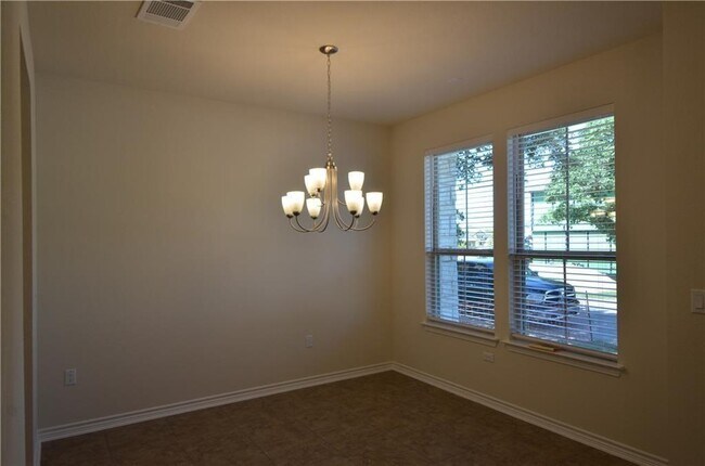 Building Photo - 9000 Gage Dr