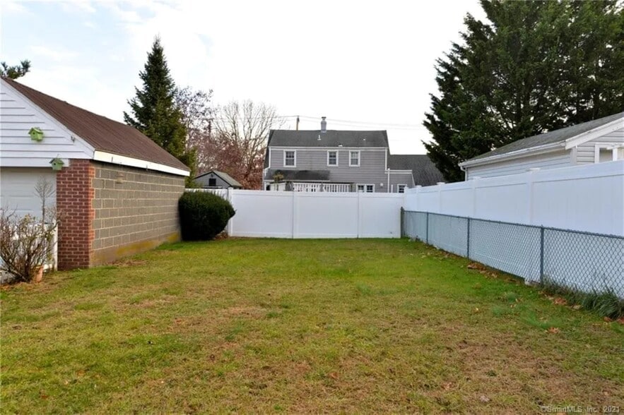 Rear fenced in yard - 10 Treadwell St