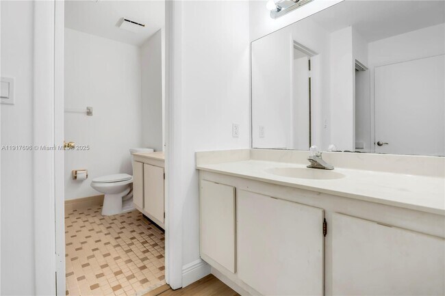 Building Photo - 617 NW 132nd Terrace