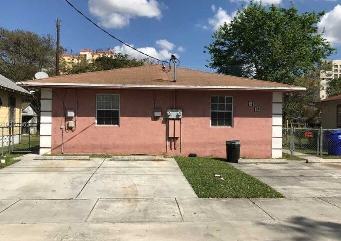 Primary Photo - 163 NE 76th St