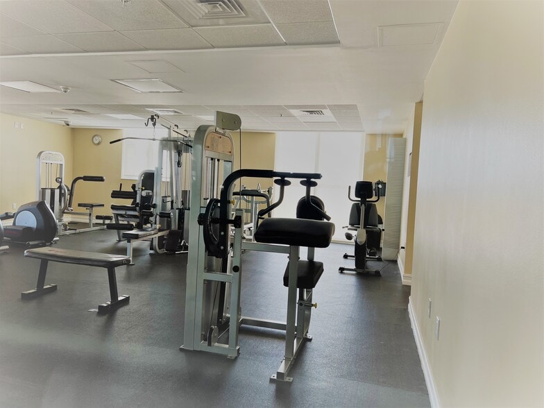 Building Photo - 117 NW 42nd Ave