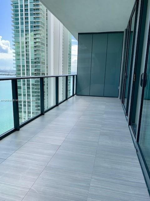 Building Photo - 480 NE 31st St