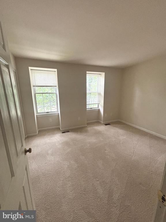 Building Photo - 3961 Conquest Ct