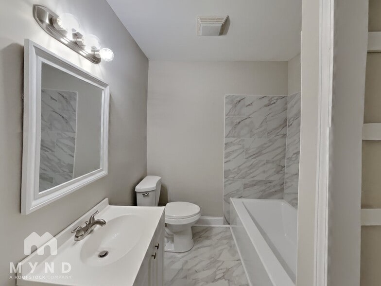 Building Photo - 3563 Bolfair Dr NW