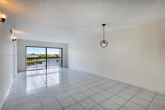 Building Photo - 10290 NW 9th St Cir