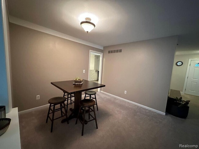 Building Photo - 22734 Chestnut Tree