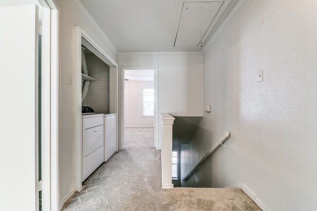 Building Photo - 2815 Welborn St