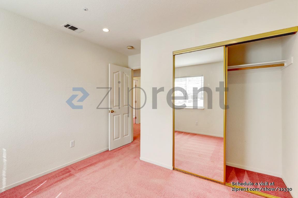 Building Photo - 620 Alexis Cir