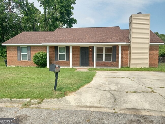 Primary Photo - 2928 Dahlia Dr