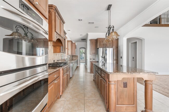 Building Photo - 17306 Lake Chelan Ln