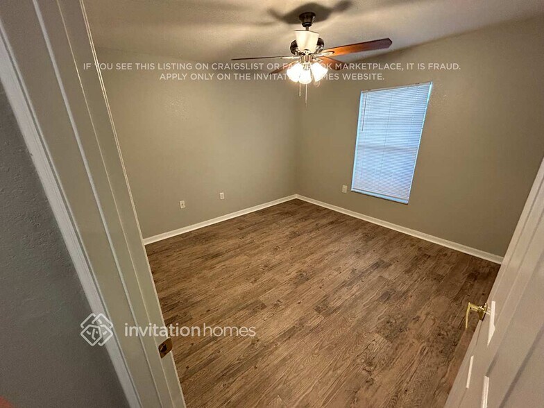 Building Photo - 4568 Great Blue Heron Dr