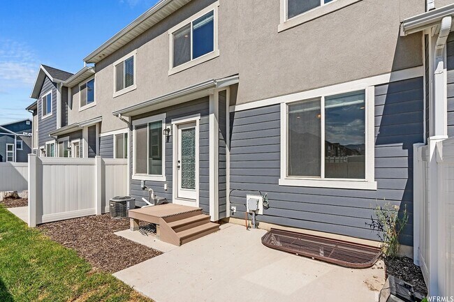 Building Photo - 1721 North 3870 West