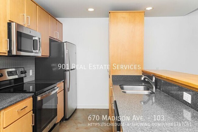 Building Photo - 670 Madison Ave