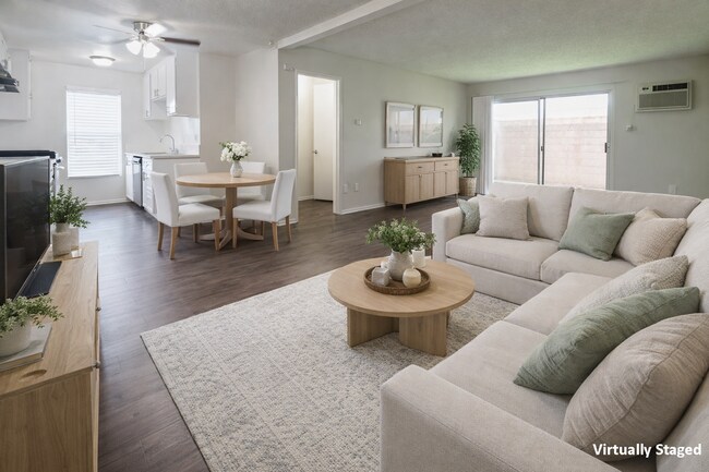 Interior Photo - 14101 Browning