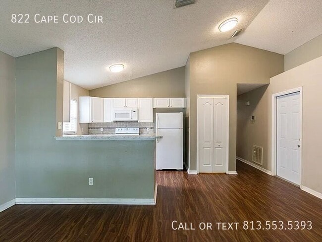 Building Photo - 822 Cape Cod Cir