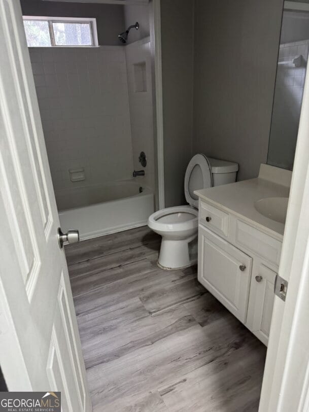 Building Photo - 2505 Oak Quarters