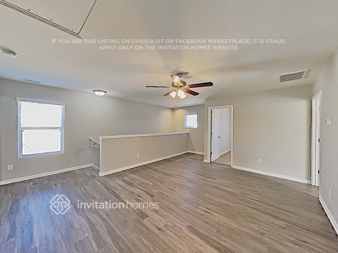Building Photo - 9238 Magnolia Lily Ave