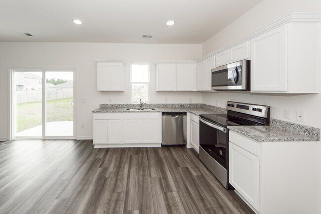 Building Photo - 543 Polaris Wy