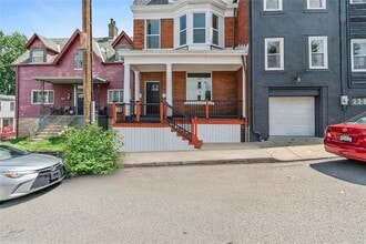 Building Photo - 295 38th St