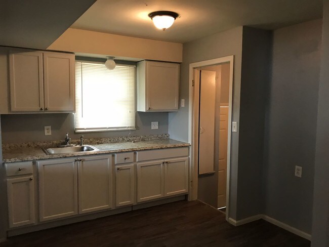 Building Photo - 9094 Braile St