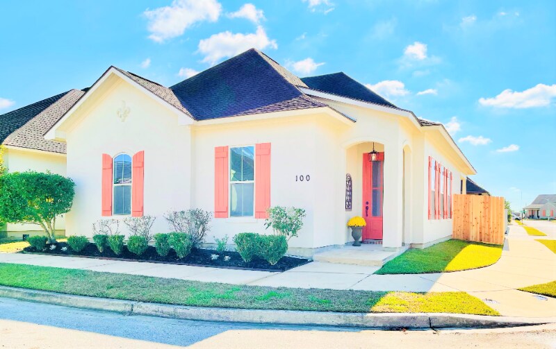 Building Photo - 100 Pettigrove Dr